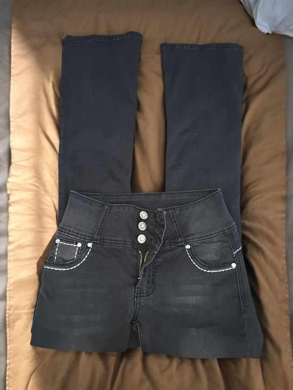 Silver Diva High-Waist Women's Black Jeans with Button Fly SIZE 7